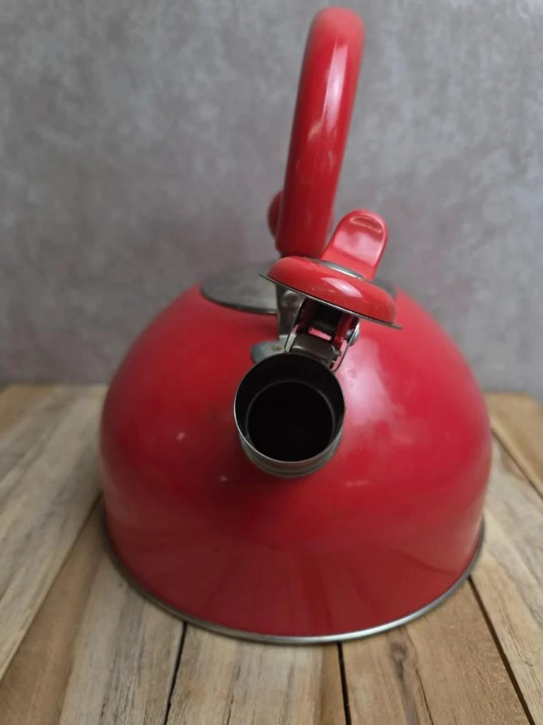 Vintage red stainless steel kettle – 2.5 L – photo 3